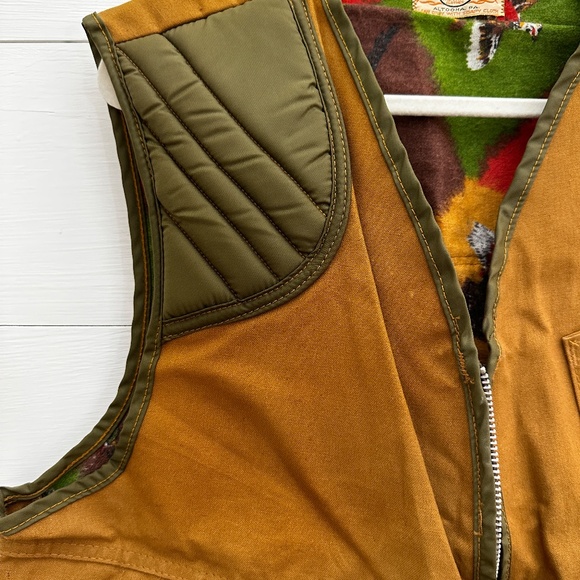 VINTAGE Men's Hunting Vest with Pheasant Lining Interior Size Large - Picture 4 of 5